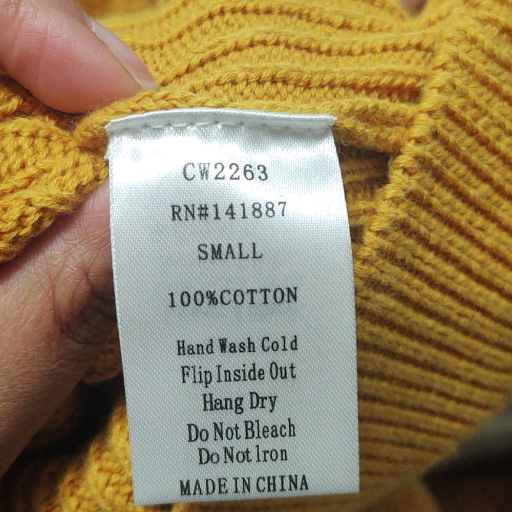 TCEC Off Shoulder Slouchy Turtle Neck - Picture 7 of 7